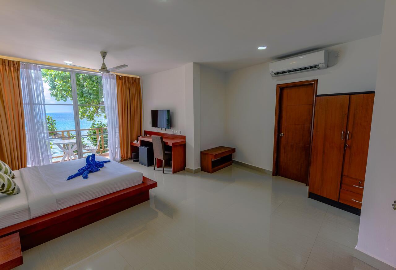 Athiri Maldives Dhigurah (Alif Dhaal Atoll)